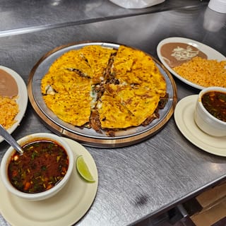 Pizza Birria