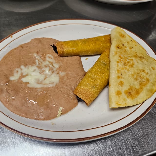 Combo Dinner 26.